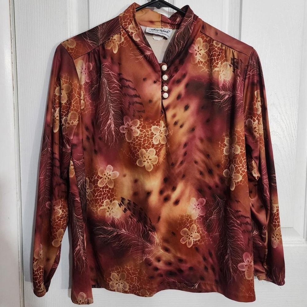 Vintage Vibrant 90s Floral Shirt
